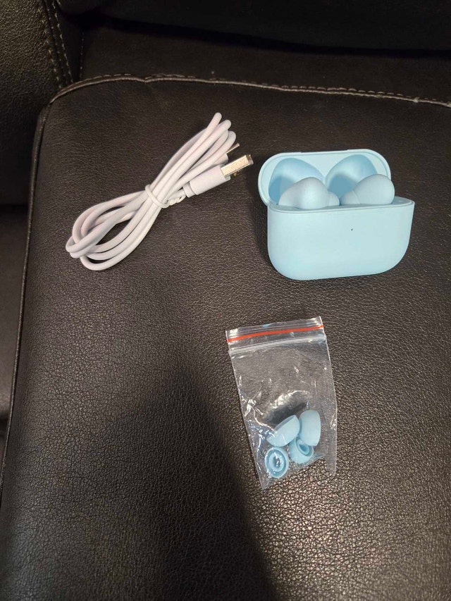 True Wireless Tech Ave Earbuds - photo 4
