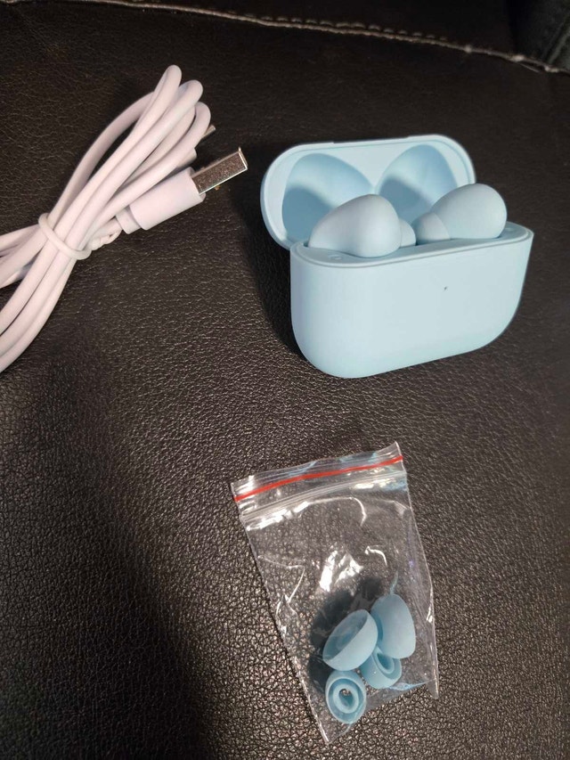 True Wireless Tech Ave Earbuds - photo 5