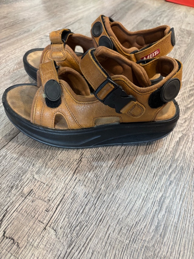 MBT Kisumu Women's Rocker Sandals - photo 2