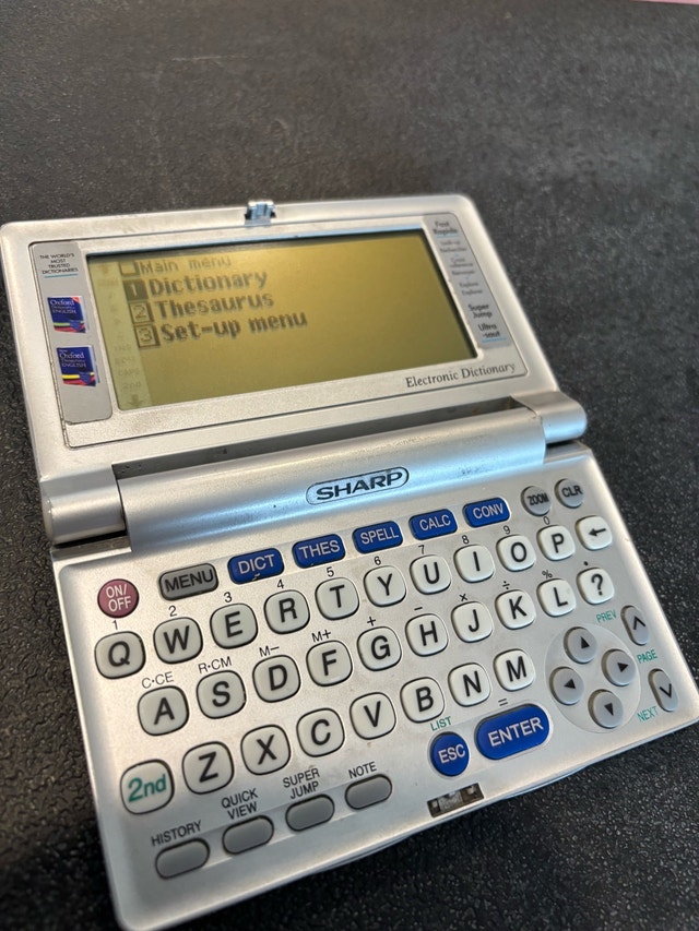 Vintage Sharp Electronic Dictionary (PWE-300)
