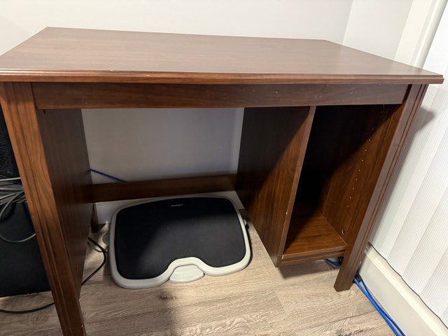 IKEA BRUSALI Wooden Desk - photo 2
