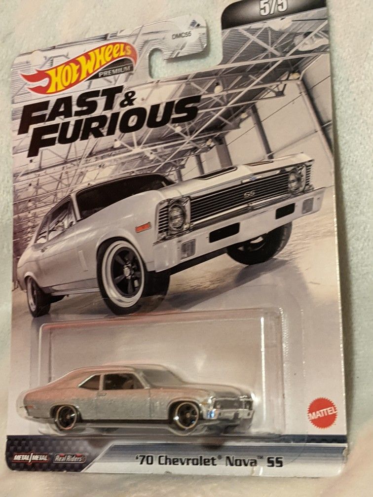 Hot Wheels Premium 1970 Chevrolet Nova SS Fast & Furious - photo 3