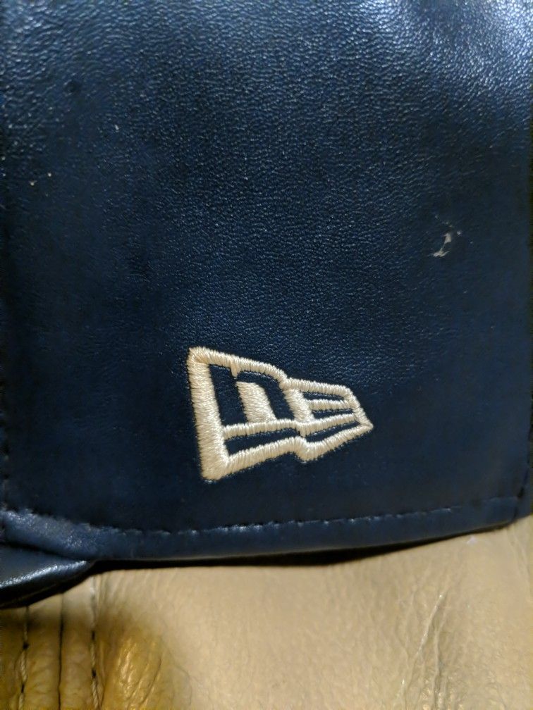 New Era Fitted Faux Leather New York Yankees Cap - photo 3
