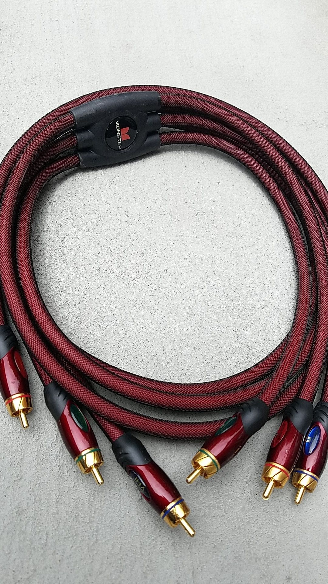Monster RCA Cables THX Certified 4ft Gold Tip