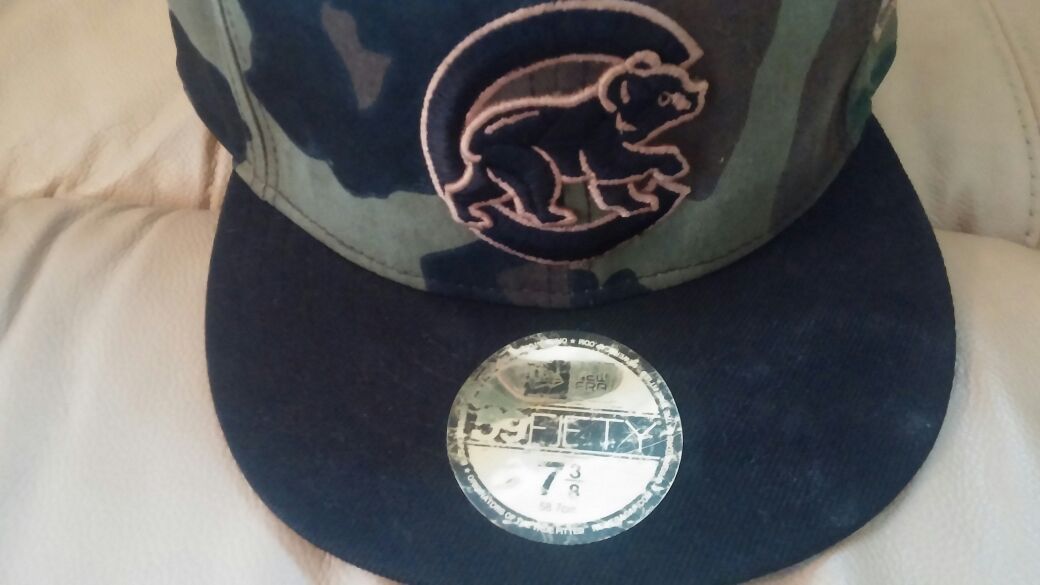 NEW ERA Chicago Cubs fitted cap sz 7 and 3/8. $25 - photo 4
