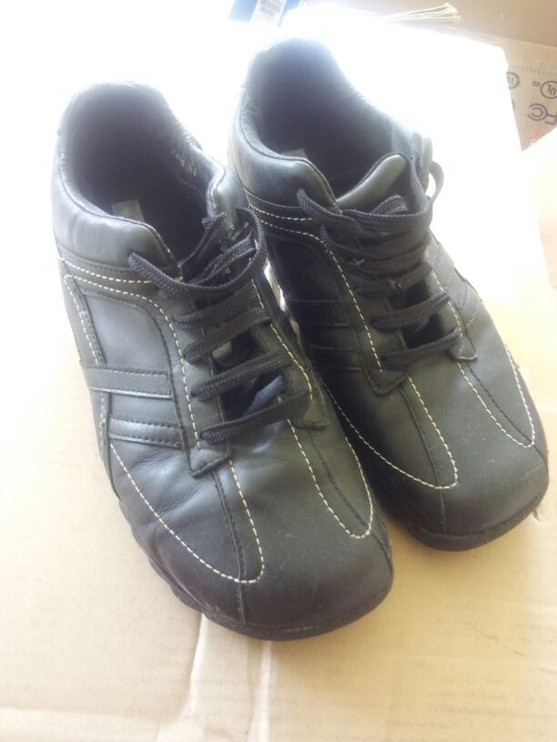 Steve Madden Leather Black Sport/Dress Shoes Size 10.5