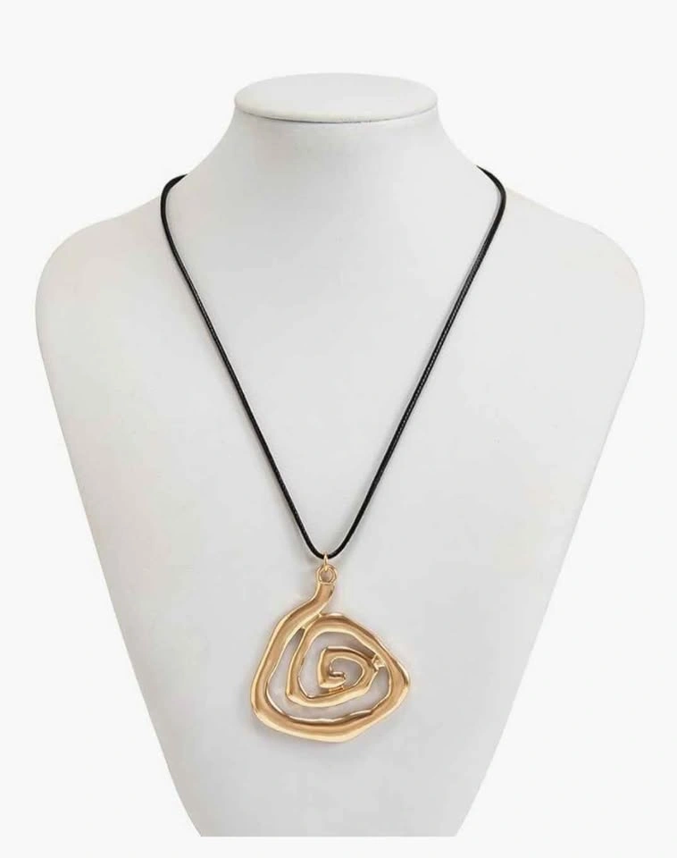 BNIB Gold Spiral Pendant Necklace - photo 2