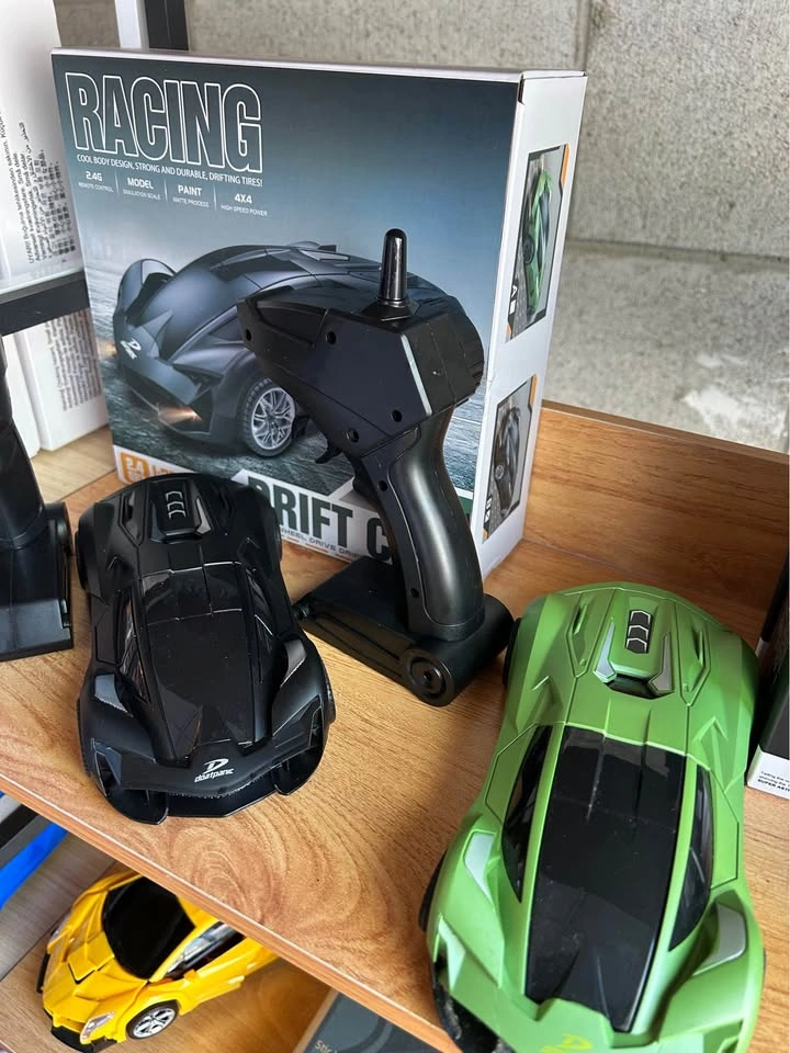High Speed RC Super Car with LED Lights – 2.4GHz Remote Control - photo 3