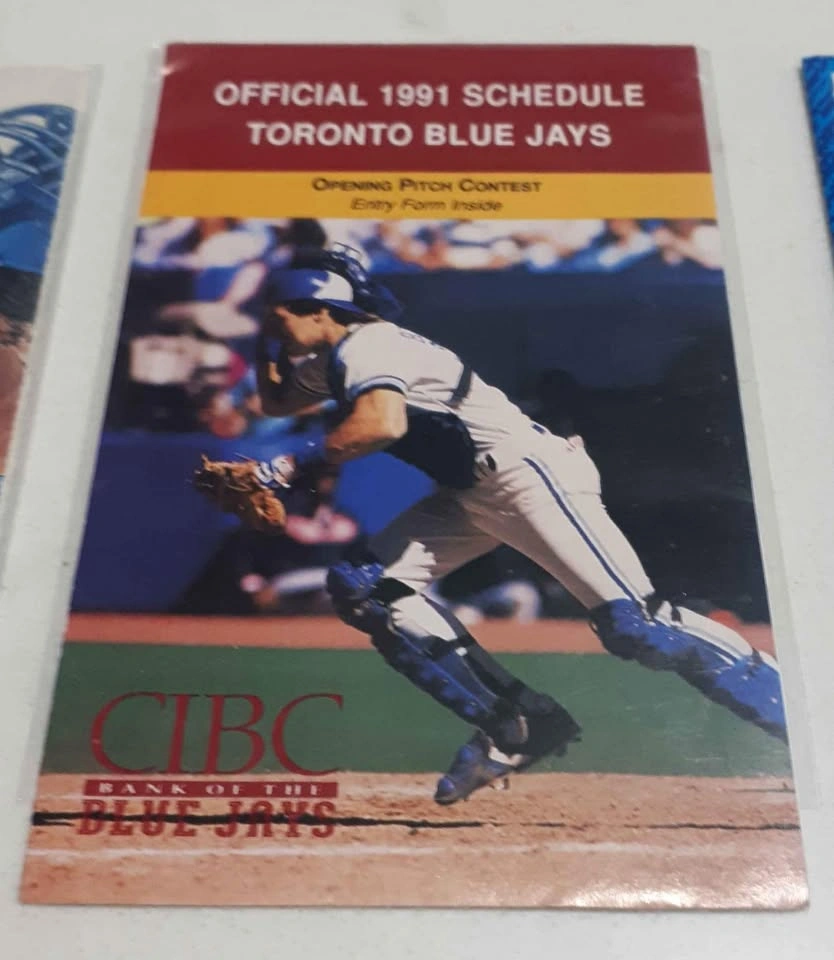 4 Vintage Toronto Blue Jays Game Schedules - photo 2