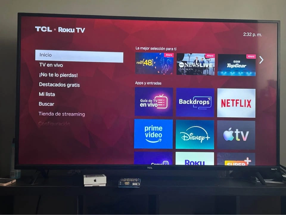 TCL 55" Roku Smart TV 4K - photo 2