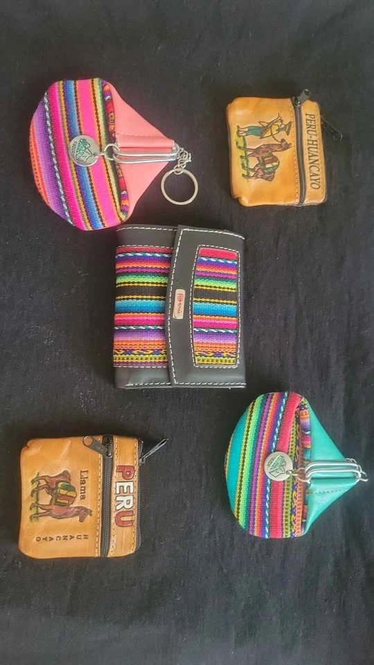 Peruvian Wallets and Coin Purses - photo 4