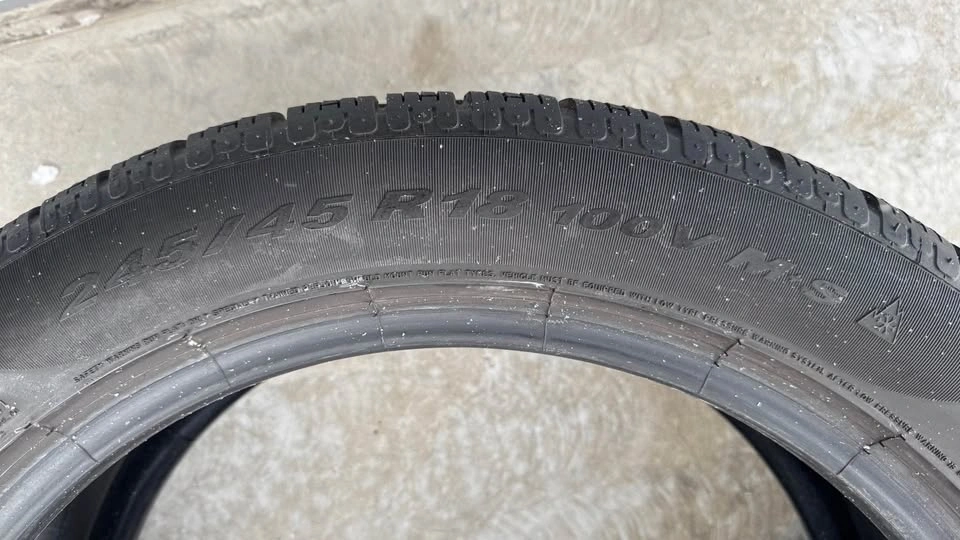Pirelli Winter Tire (245/45 R18 100V M+S) - photo 2