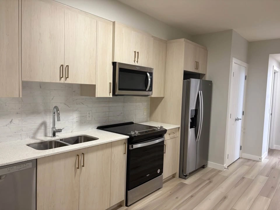 2 Bed 1 Bath - House - photo 2