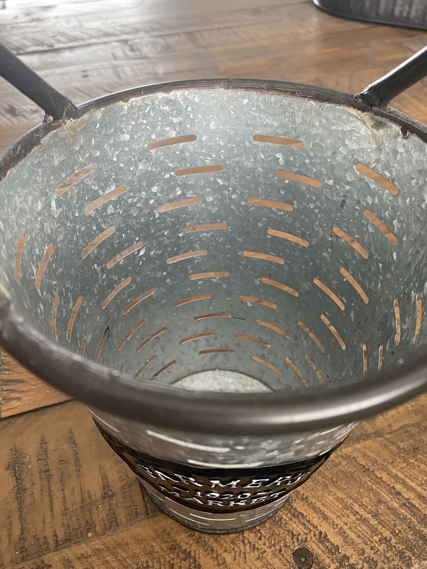 Galvanized Metal Planter - photo 4