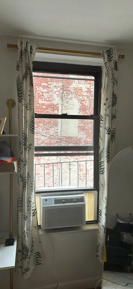 IKEA CURTAINS + Gold curtain rail x2 - photo 2