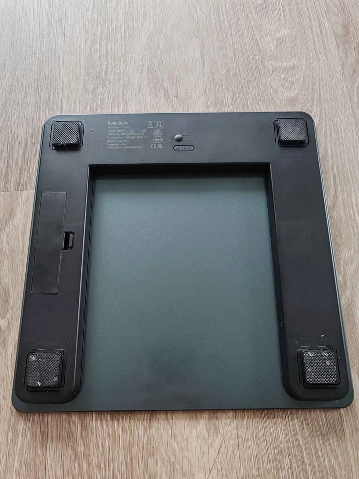 Homebuds HB905 Digital Bathroom Scale - photo 3