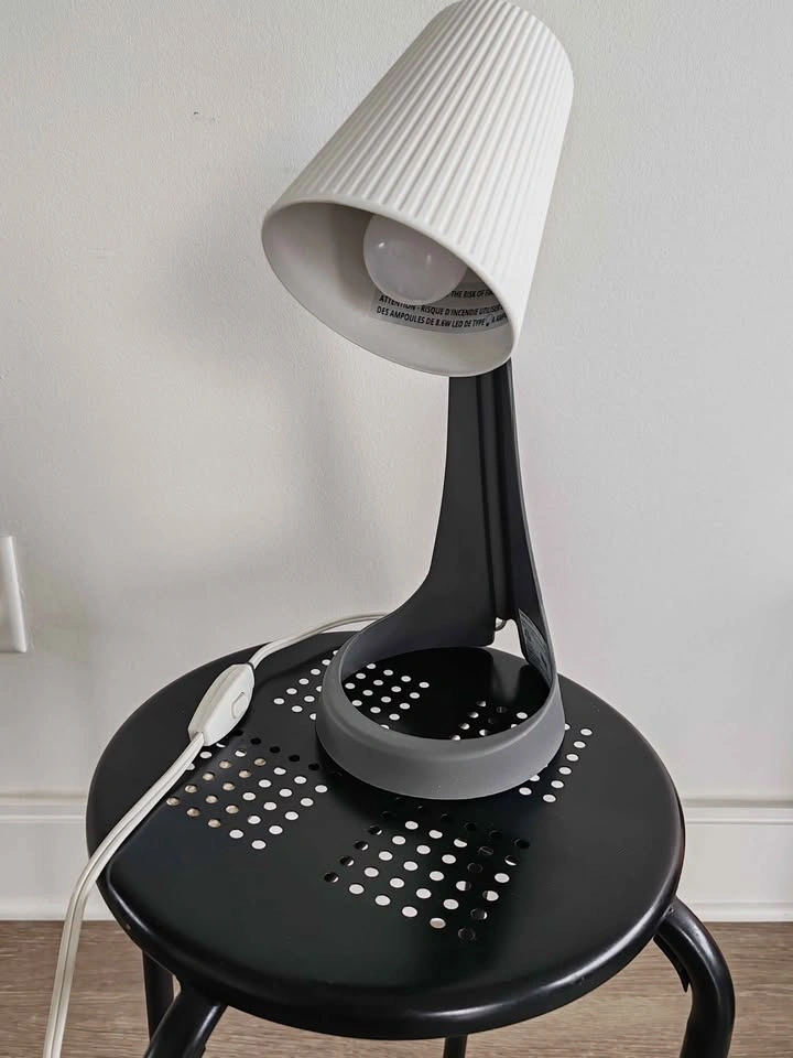IKEA SVALLET White Gray Table Lamp - photo 3