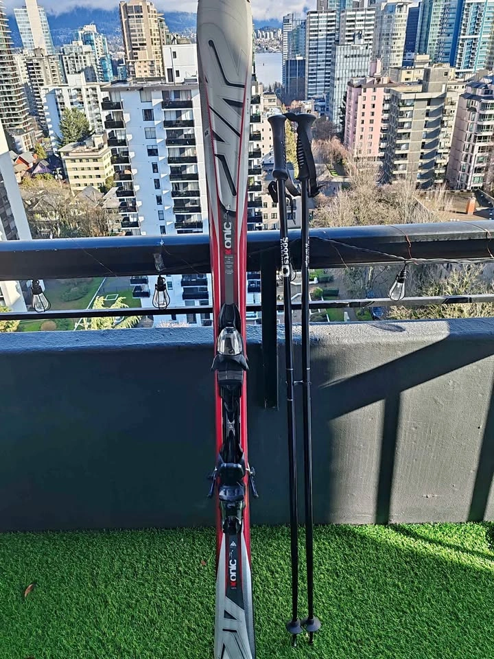 Skis and Poles - K2 Konic 75
