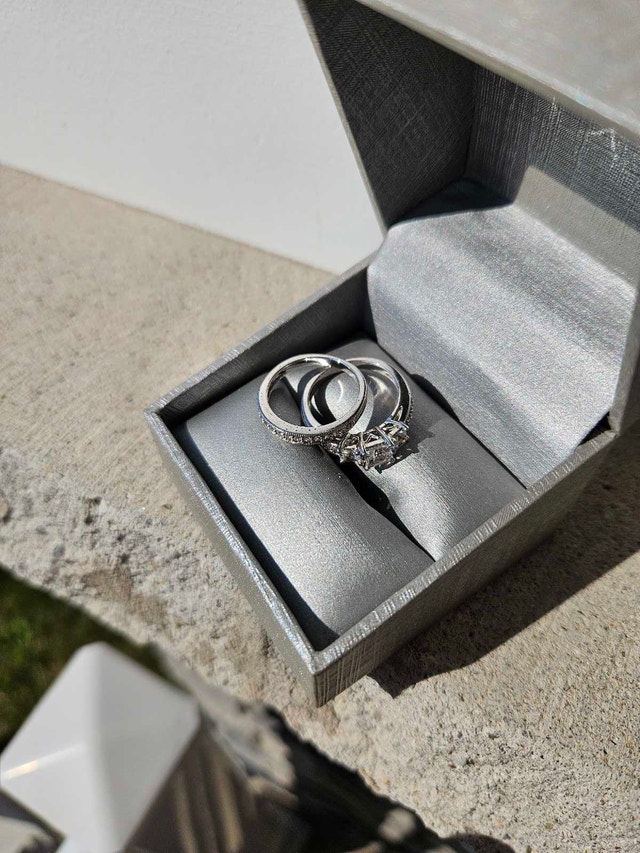 Engagement/Wedding Band Combo - photo 3