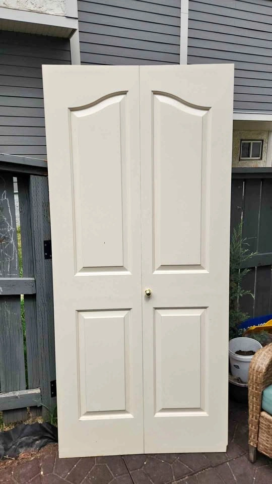 36x80 Bifold Closet Door