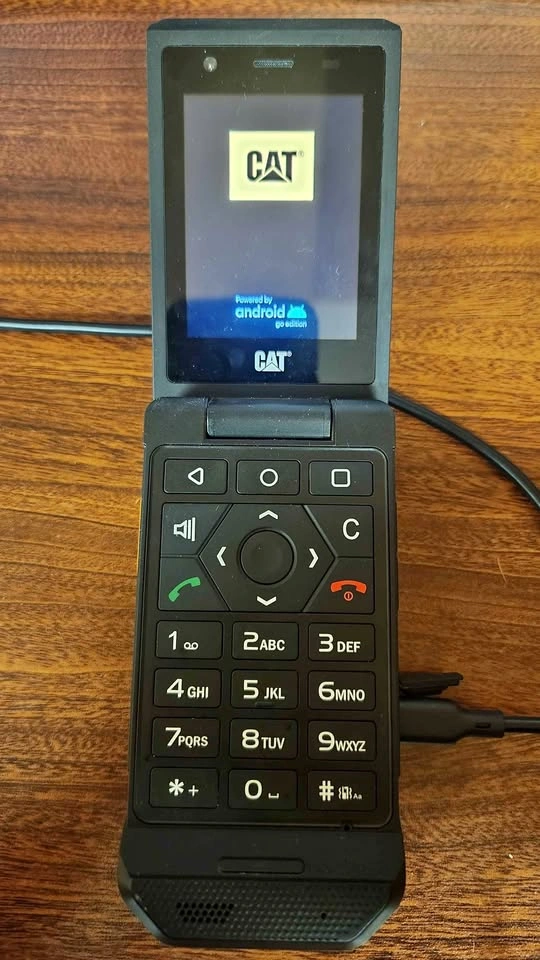 S22 FLIP Phone (CAT)