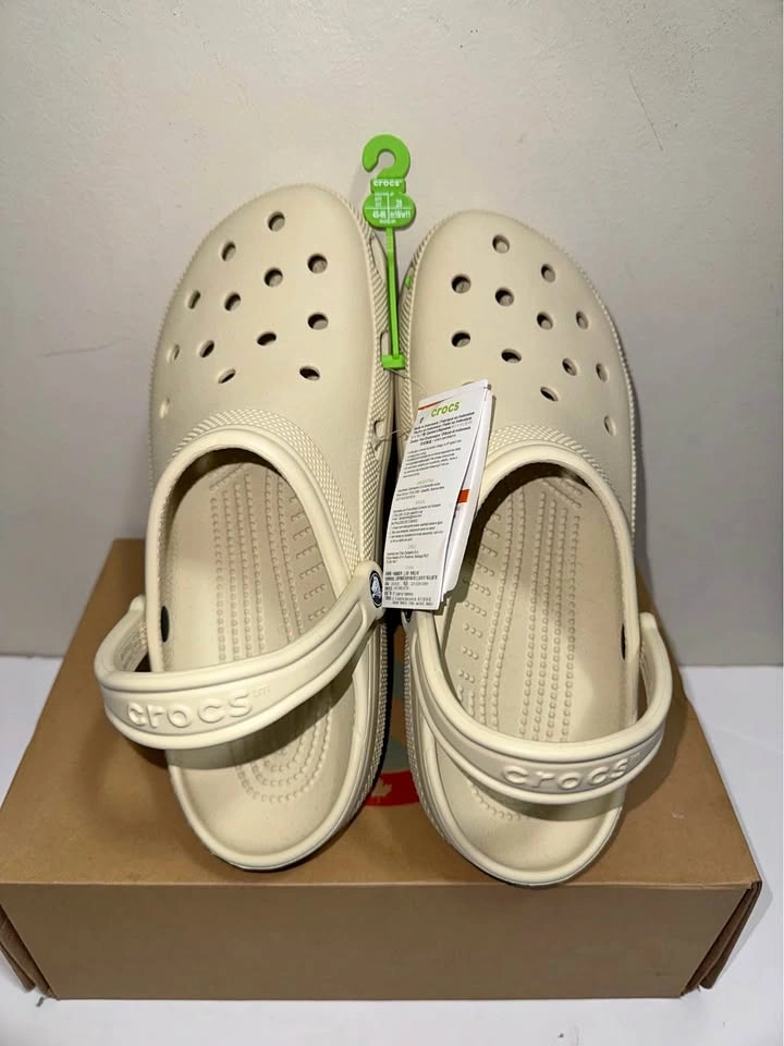 Crocs Men Classic Clogs Size 11 US Firm Price