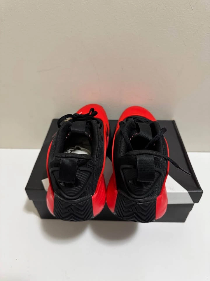 New Adidas Men Shoes. Size 10 US. Firm price. - photo 4