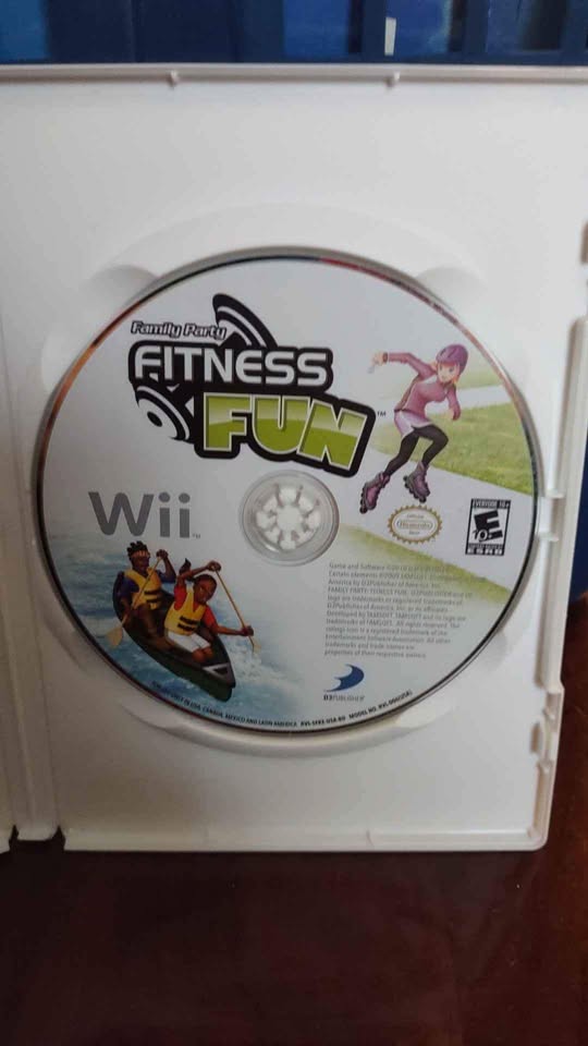 Wii Family Party Fitness Fun - photo 2