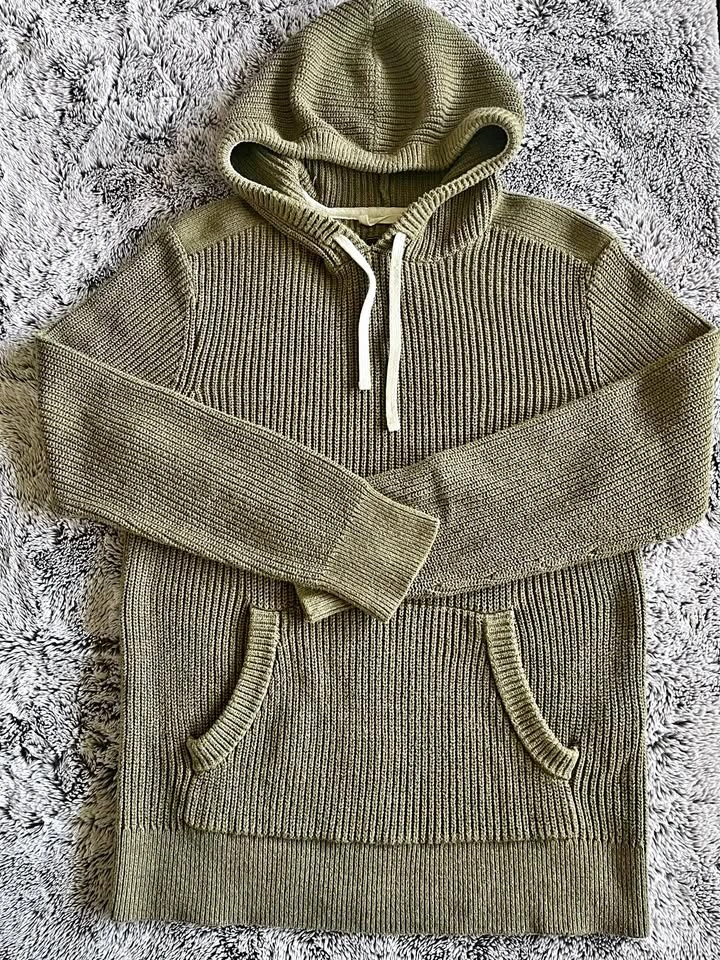 Roots Olive Green Cotton Cable Knit Hoodie - Like New! Mens Medi