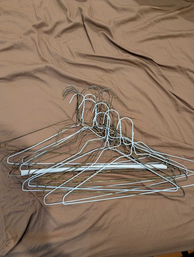 Clothes Hangers - photo 3