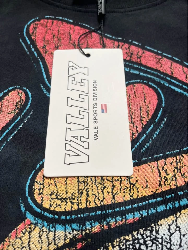 Valley Dreams Graphic T-Shirt - photo 3