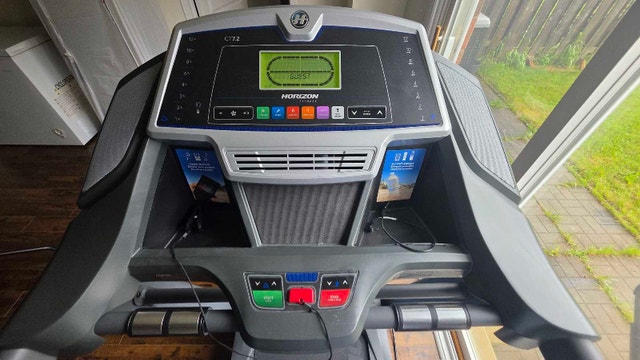 Horizon Fitness CT7.2 Treadmill - Excellent Condition - photo 4