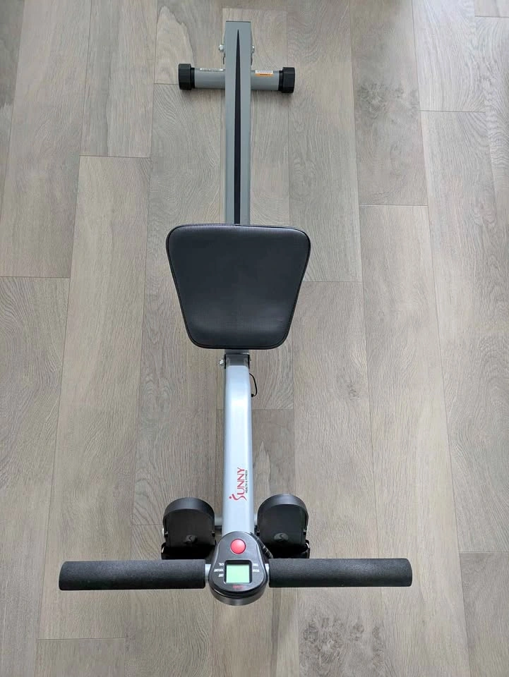 Sunny Health & Fitness Rowing Machine