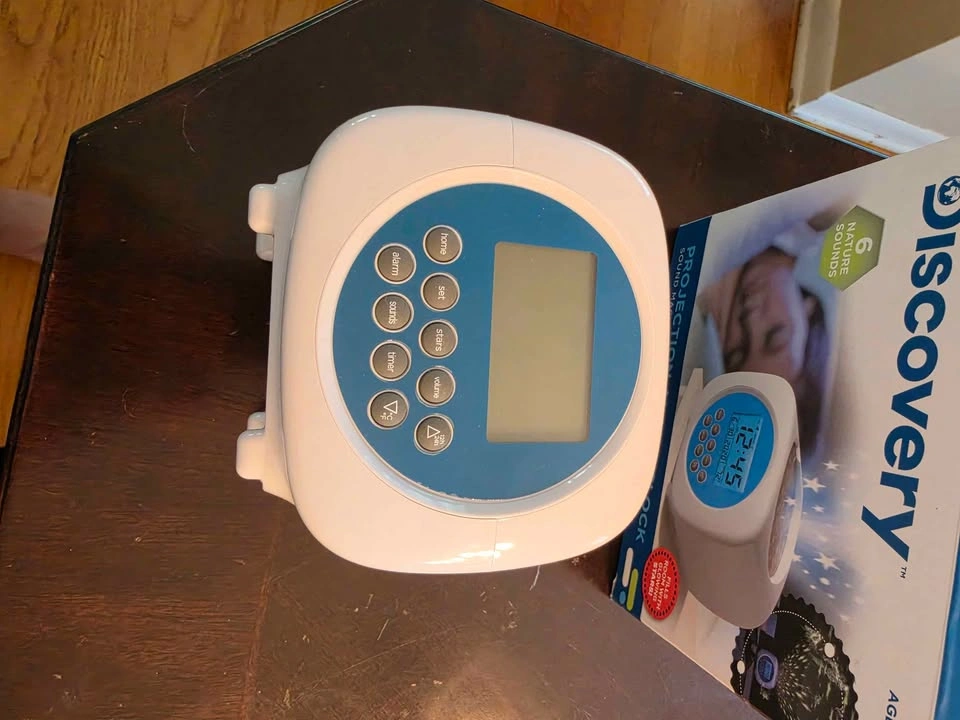 Projectio Alarm Clock - photo 2