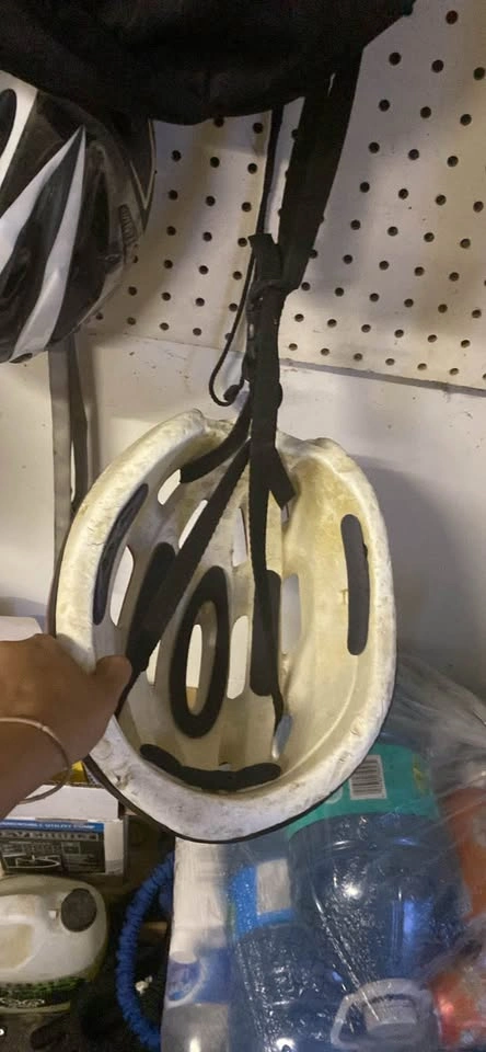 Bicycle helmet for 16+ year olds - photo 3