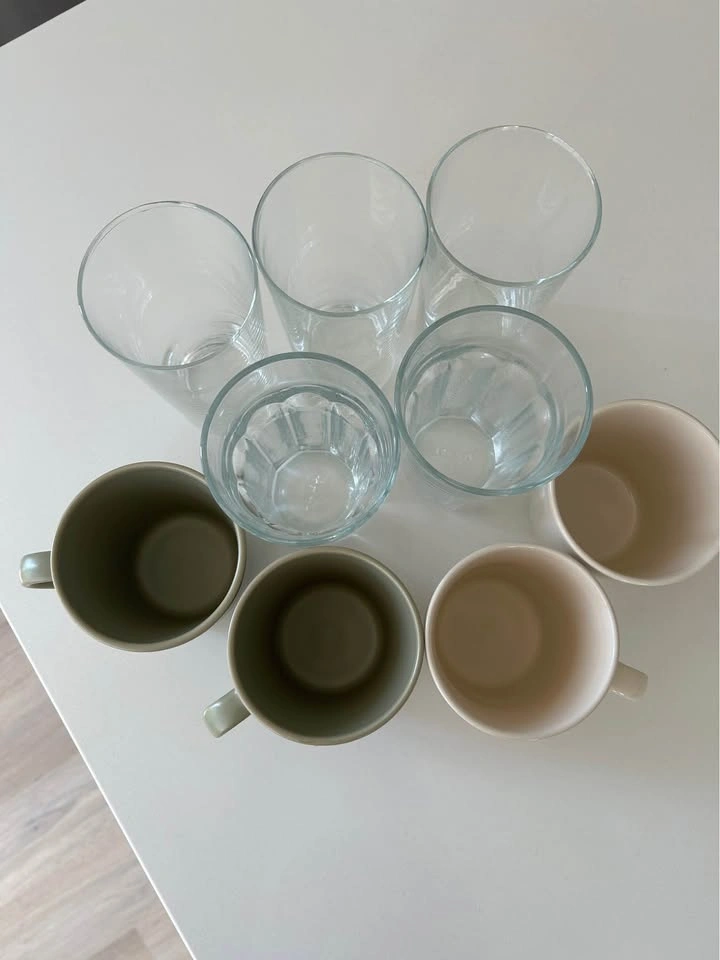 Set of 4 Mugs + 5 Glasses - photo 2