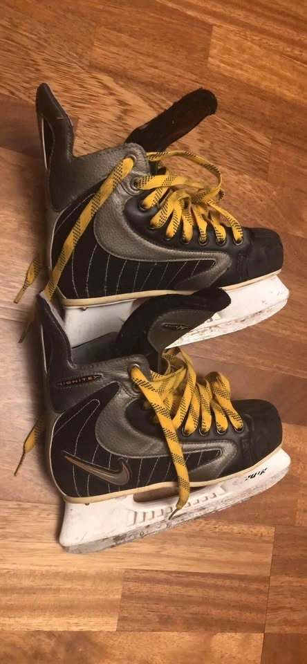 Hockey Skates