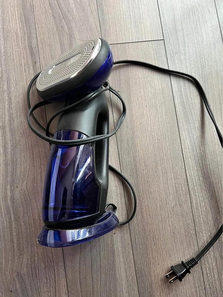 Conair GS108C Extreme Steam Handheld & Iron 2-in-1 Steamer