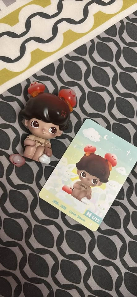 Popmart Dimoo By Your Side Figure - photo 3