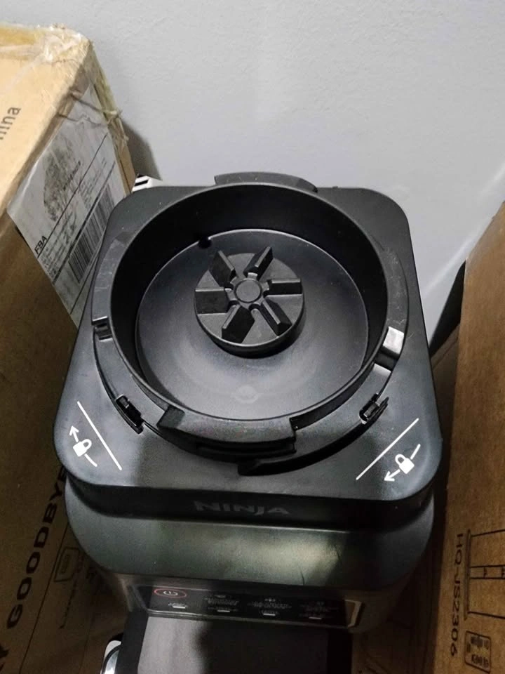 Ninja Professional Plus Blender 1400W Base - photo 3