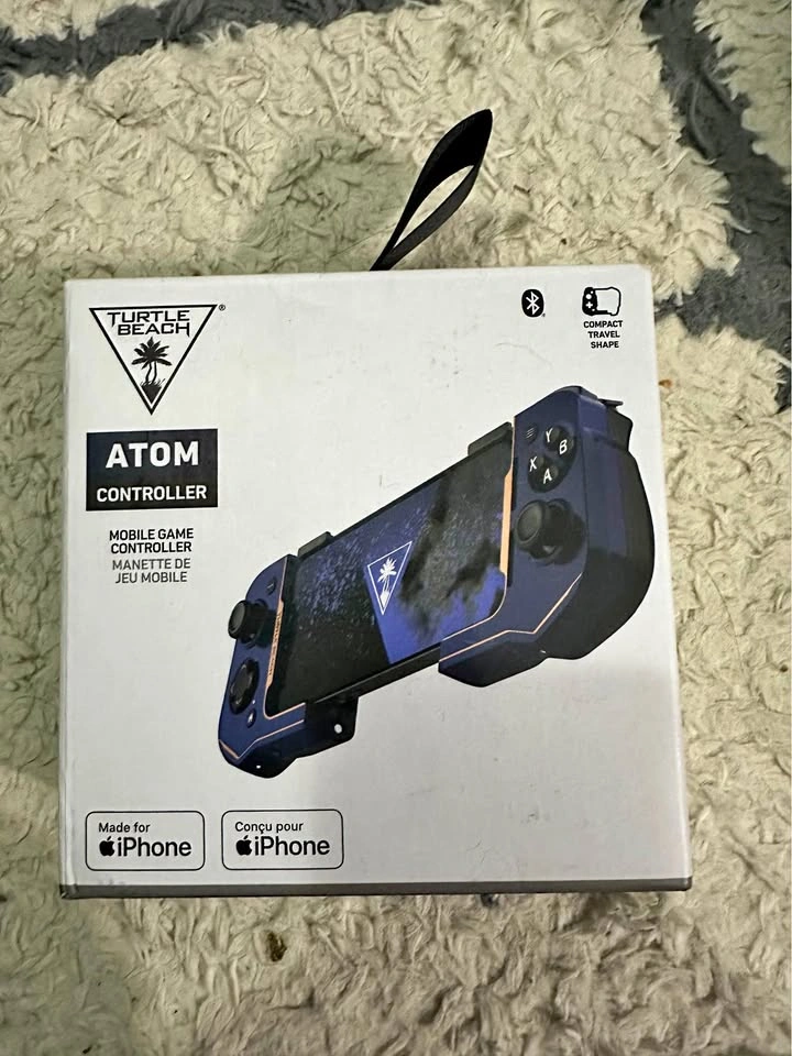 Game controller for iPhone