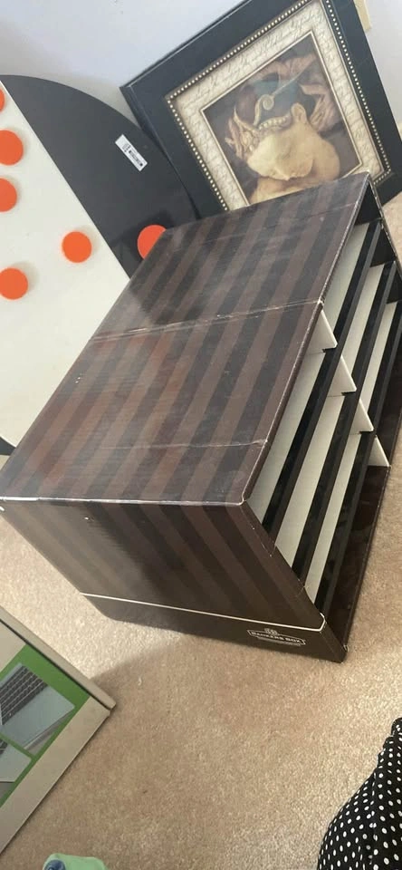 Bankers box shelf short
