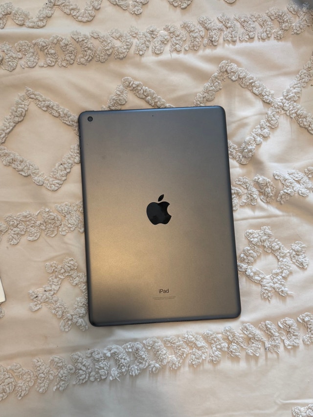 Apple iPad 9th Gen 56GB & Apple Pencil 1 - photo 3