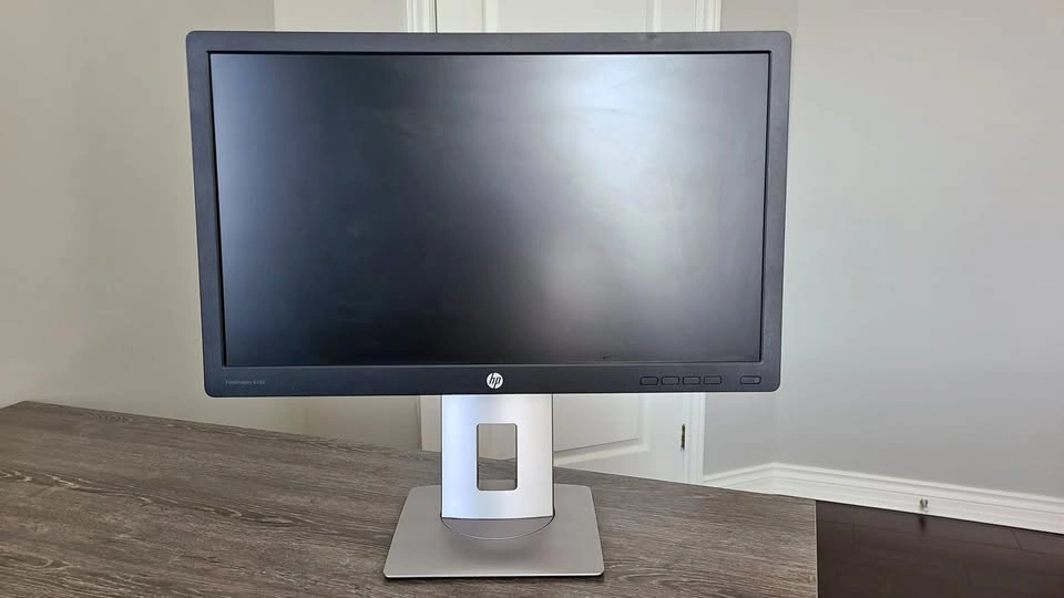 HP EliteDisplay E232 23-inch Full HD Monitor
