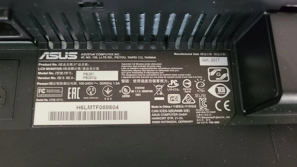 Asus PB287Q 28-inch 4K Monitor (For Parts) - photo 5