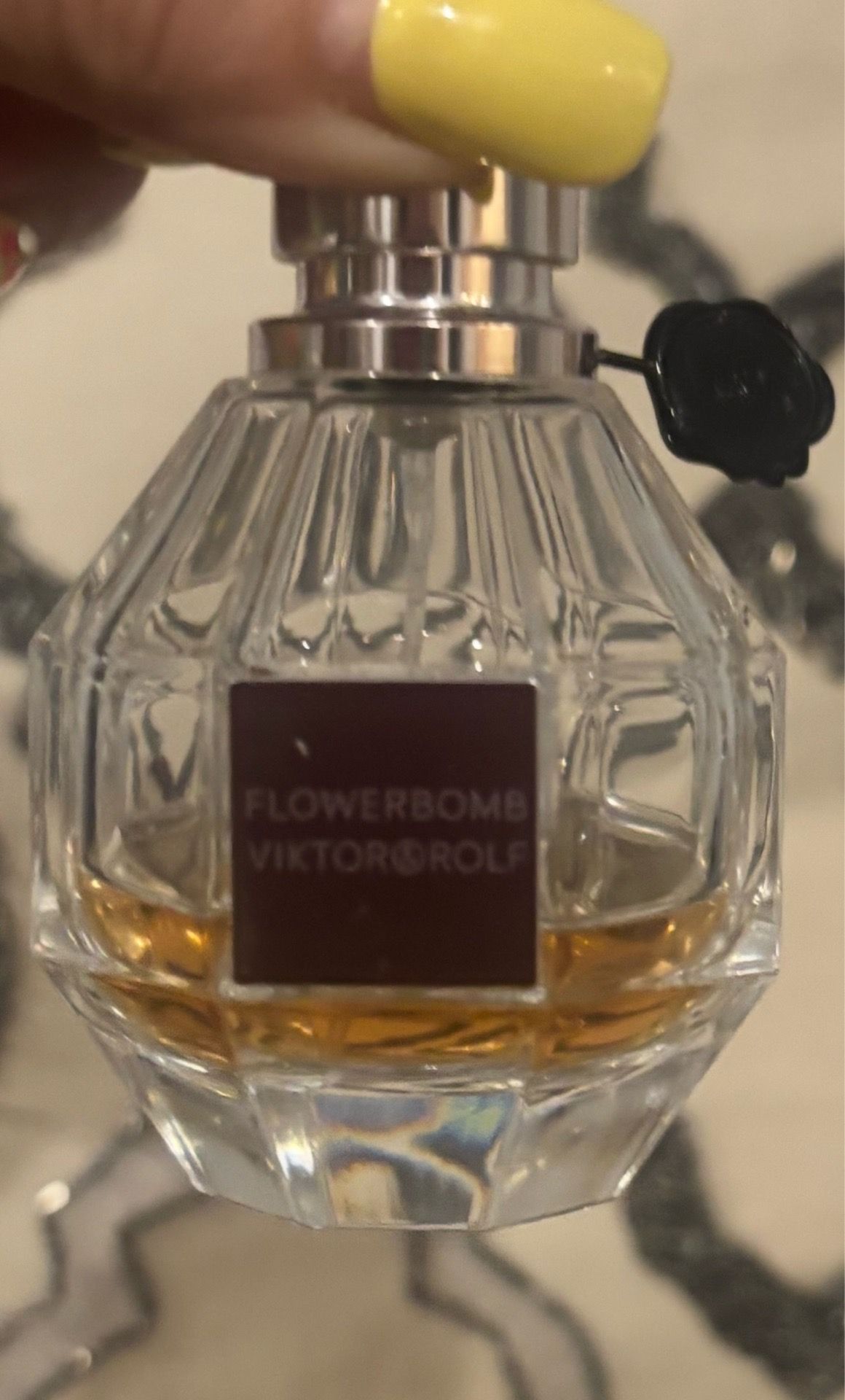 Viktor & Rolf Flowerbomb Eau de Parfum 1 oz Spray ~18% Left - photo 3