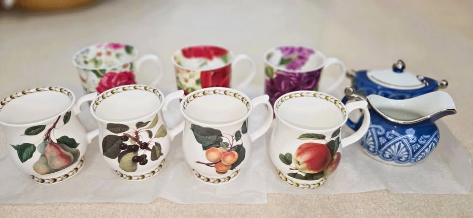 Vintage English Fine Bone China Tea Set - Mugs, Creamer & Sugar