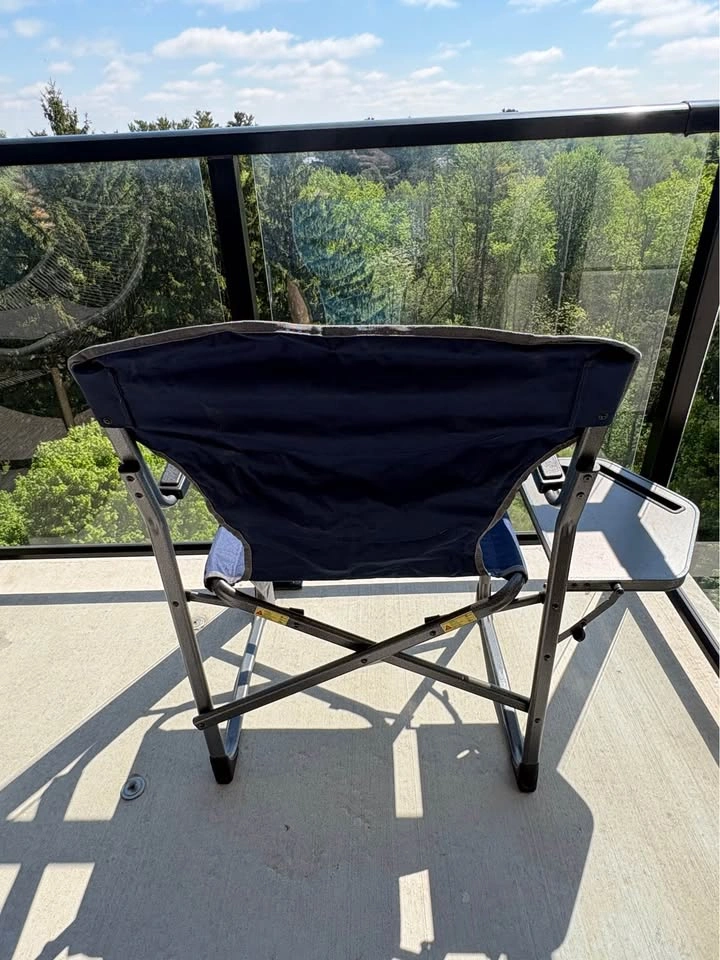 Timber Ridge Folding Director's Chair w/ Side Table - photo 2
