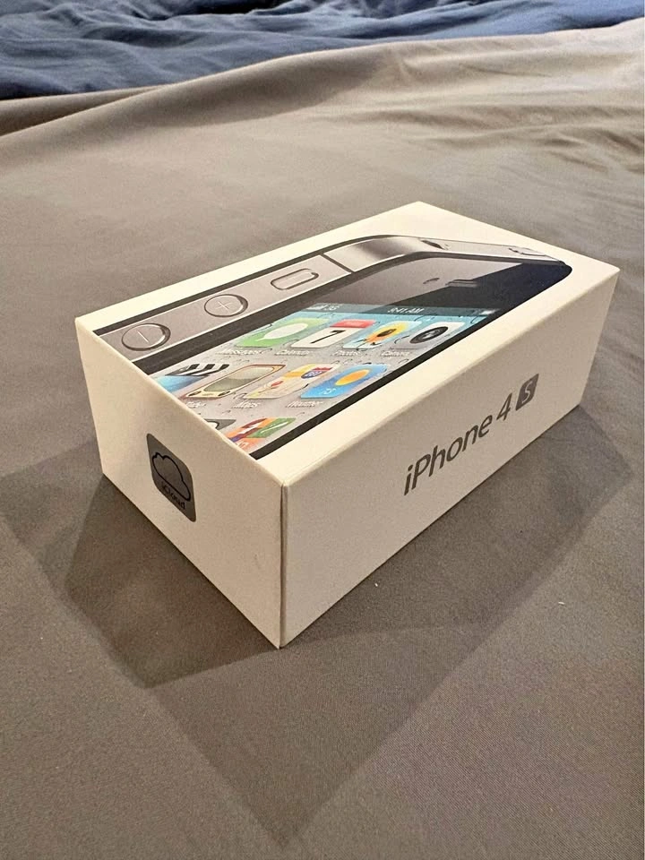 iPhone 4S - 16GB