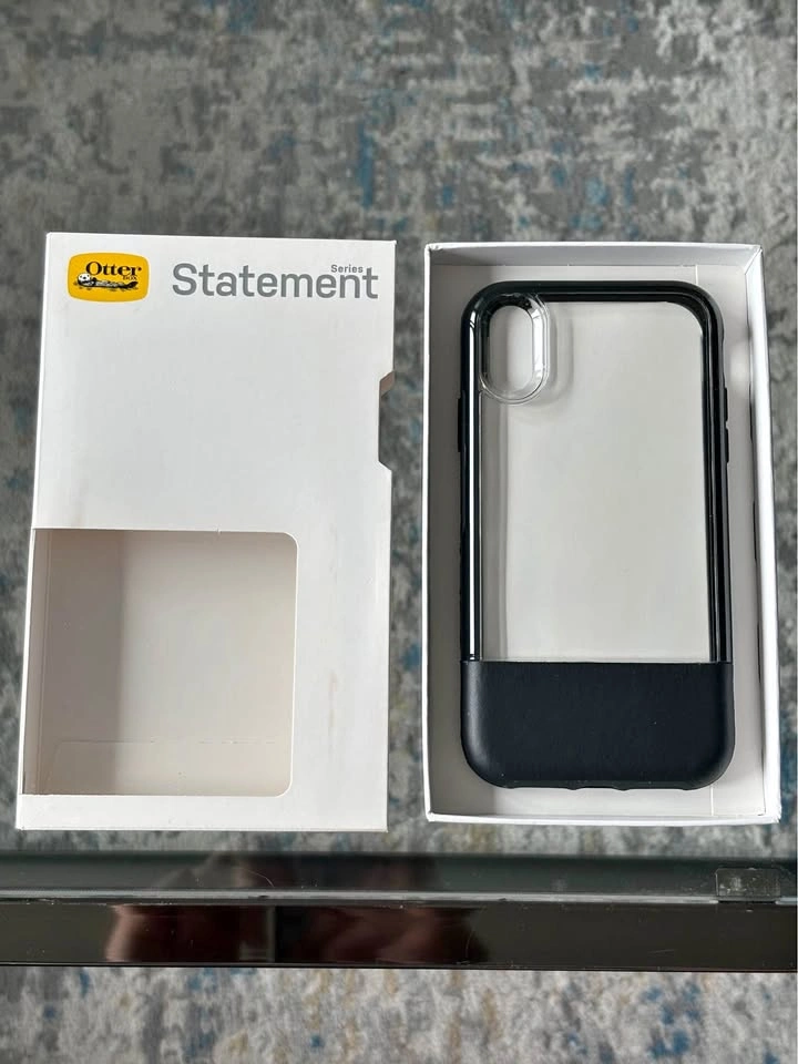 iPhone XR OtterBox Statement Series Case